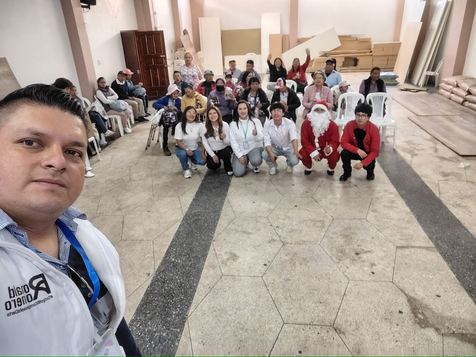 Actividad comunitaria navideña