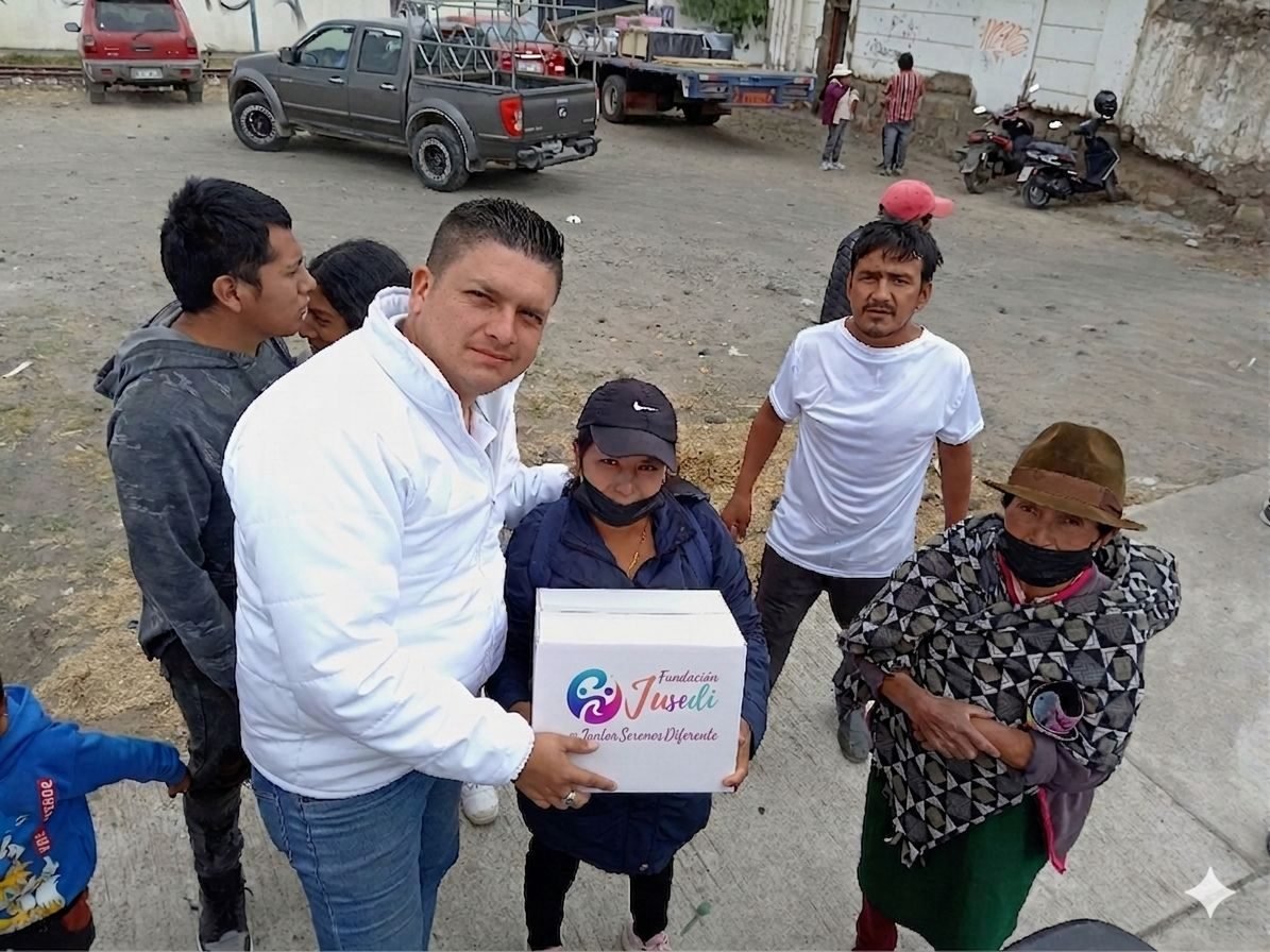 Entrega de kit comunitario
